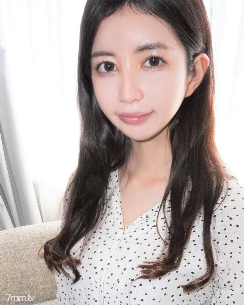 FC2-PPV-1806564 FC2-PPV-1806564 【不】【2980~2480pt限100件OFF！】干净利落的安娜美女！美丽的F罩杯巨乳♥️优雅的脸是淫秽的......！ ♥️ * 评论福利 / 高品质版