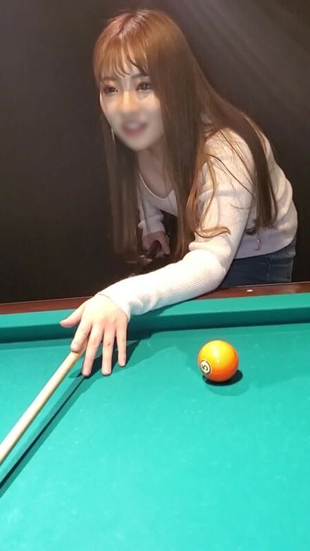 FC2-PPV-1811548 [洩露] 皮肤白皙的巨乳少年，笑容可掬。将它带入房间并在阴道内打破射击。在线观看