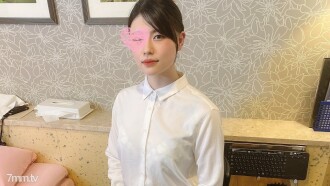 A beautiful teacher in the health room of a prestigious university graduate. A large amount of vaginal cum shot in a big pussy with sweaty sex that released desires & a large amount of facial cumshots in black glasses with a thick blowjob & soaked shower sex with a white coat