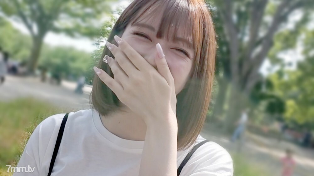 첫 촬영!! 개수 한정 【무수정】 장신 미각의 초미인! 미용 클리닉의 접수양에 질 내 사정! ! (전편)