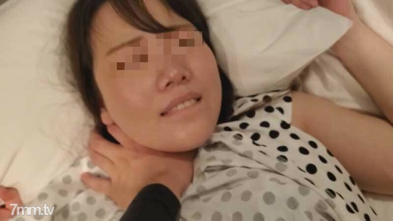 FC2-PPV-1842816 【个人】骗老夫制裁少妻拿别人棍子上主，拿抵押品让他逃不掉在线观看