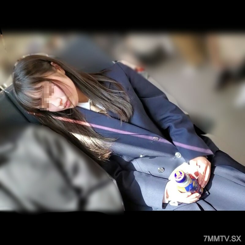 FC2-PPV-1846714 优等生，黑白相间，长髮。我个人的行程...在线观看