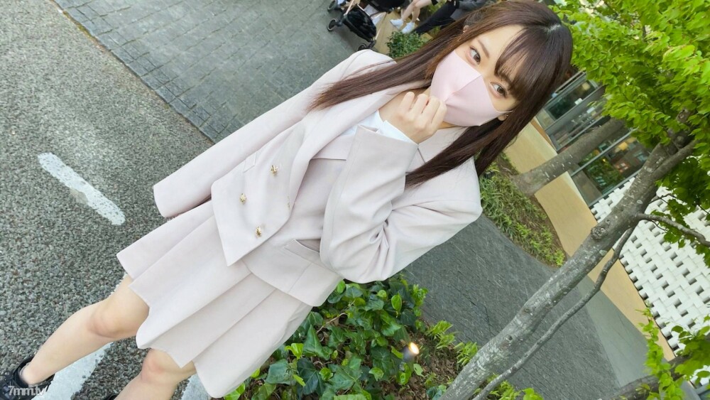 FC2-PPV-1848942 Real Idol Massive Bukkake Gachigire -Limited-在线观看