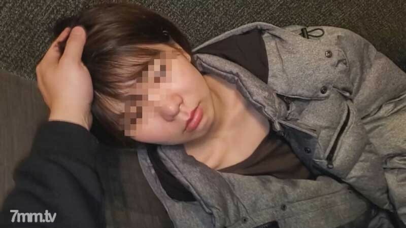 FC2-PPV-1855309 [个人] 一个年轻的妻子，即使阴道内部被另一根棍子污染，也不断地阴道射精要求贷款而没有纪律。在线观看