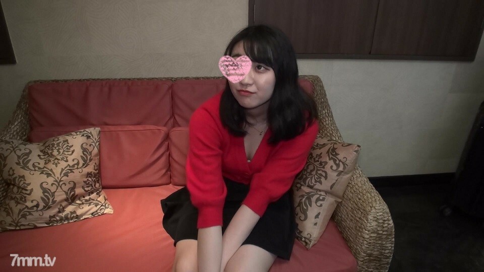 FC2-PPV-1870684 这是一个仓库❤️18岁，从可爱的声音中无法想像。它是阴道射精。在线观看