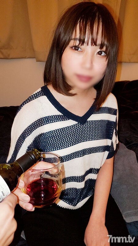 FC2-PPV-1893352 [流出]#白皙巨乳前赛夫勒。奇闻趣事作为秘密只为两个人在家里喝酒后阴道射精。在线观看