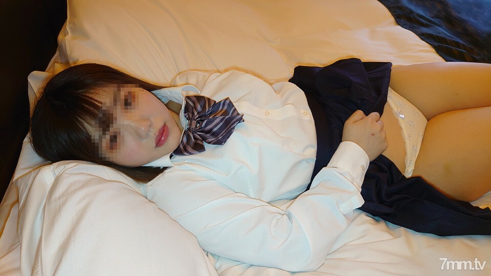 FC2-PPV-1925904 [个人拍摄] 确保暴走少女的性格！ Goodwill Raw Paco 饼援助 [奇闻趣事]在线观看