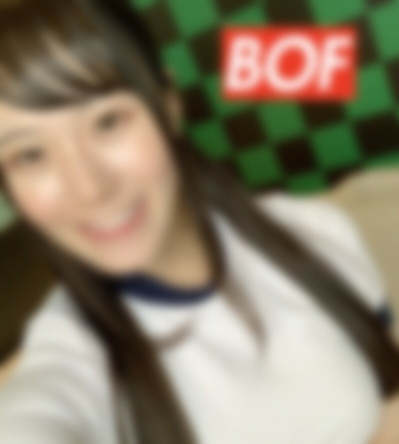 FC2-PPV-1944523 [无] [评论特权]在Corona分手的前当地偶像组合成员，21岁大学生，阴道射精洩露在线观看