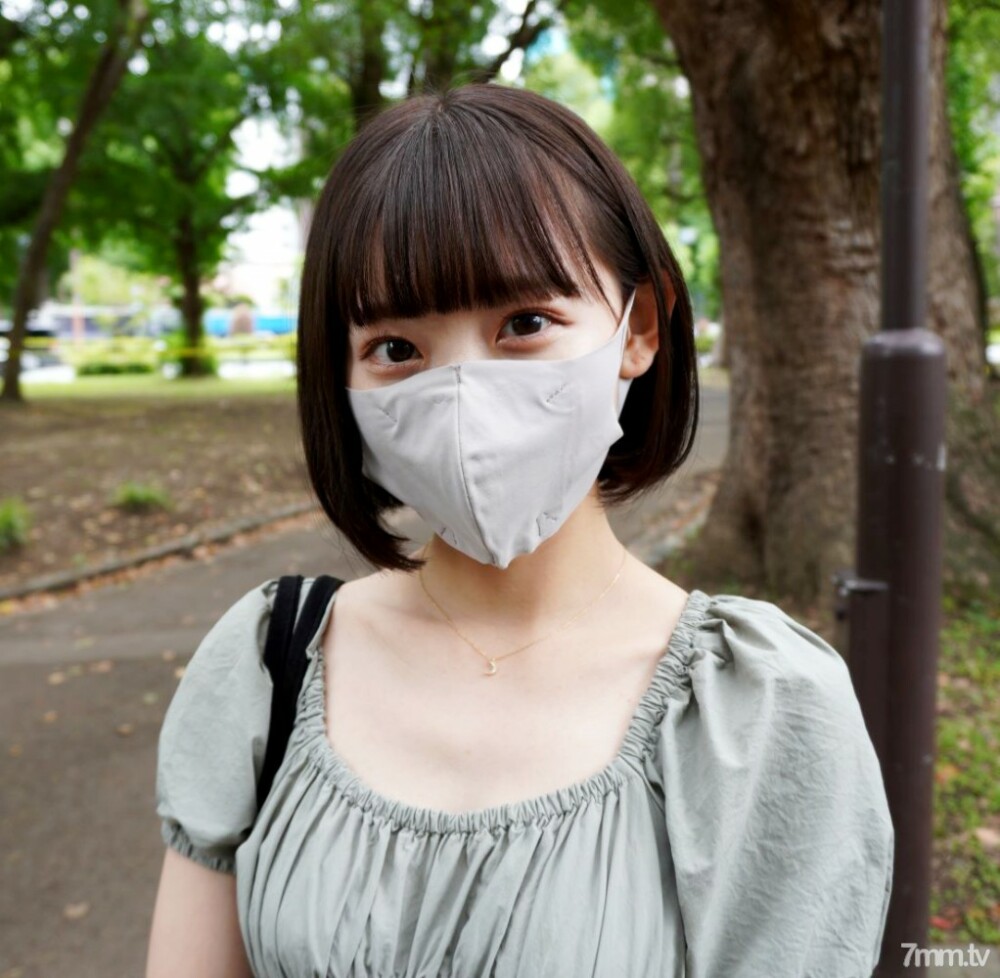 FC2-PPV-1952605 ♡纯白萝莉天使♡【100年一德M美少女！ ！！ ] 偶像中心班FC2 尝试向传说中的女神射精(*#039;▽`*)♡没有♡[早日结束！ ]在线观看