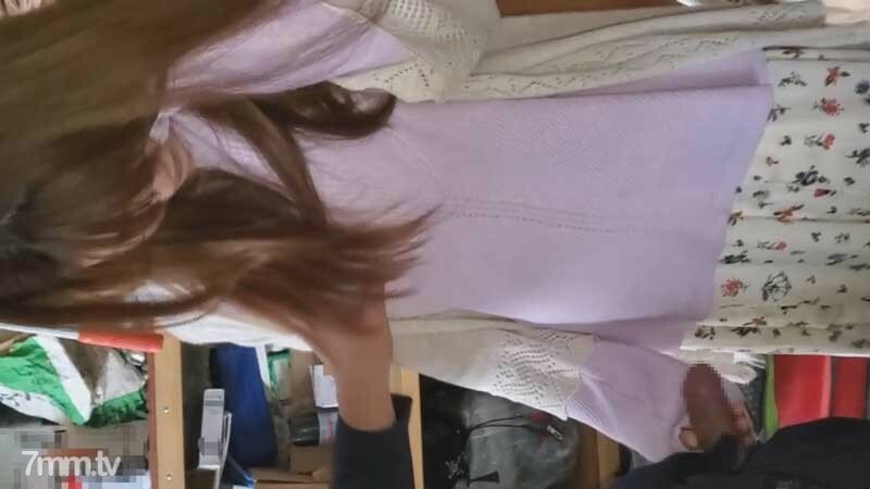 FC2-PPV-2171307 【人脸曝光】两个巨乳的妈妈。在我丈夫工作的地方承诺。被行人看到,别人的汁液倒在阴道后面。在线观看