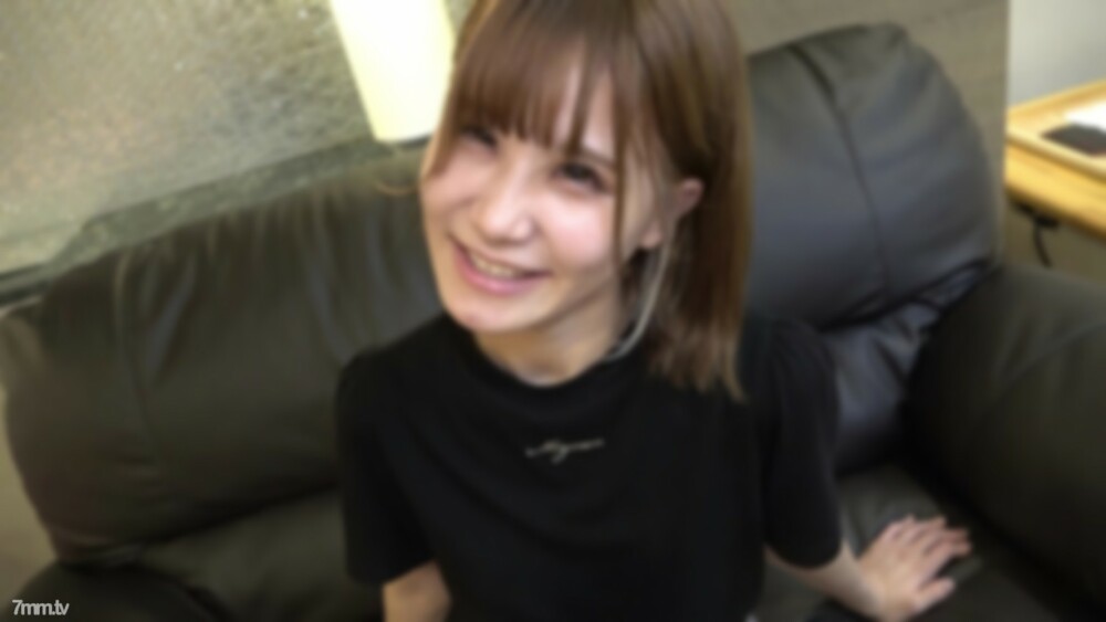 FC2-PPV-2179701 娃娃半型 157 厘米 43 公斤白皙纤细。 “我可以做我老师做不到的事情吗？”在线观看