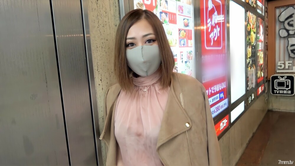 FC2-PPV-2185418 【否】【2980-1480pt限100件OFF！】前艺伎美女♥️H太爱变态了！原始奇闻趣事♥️ *评论好处/高图像质量版本。在线观看