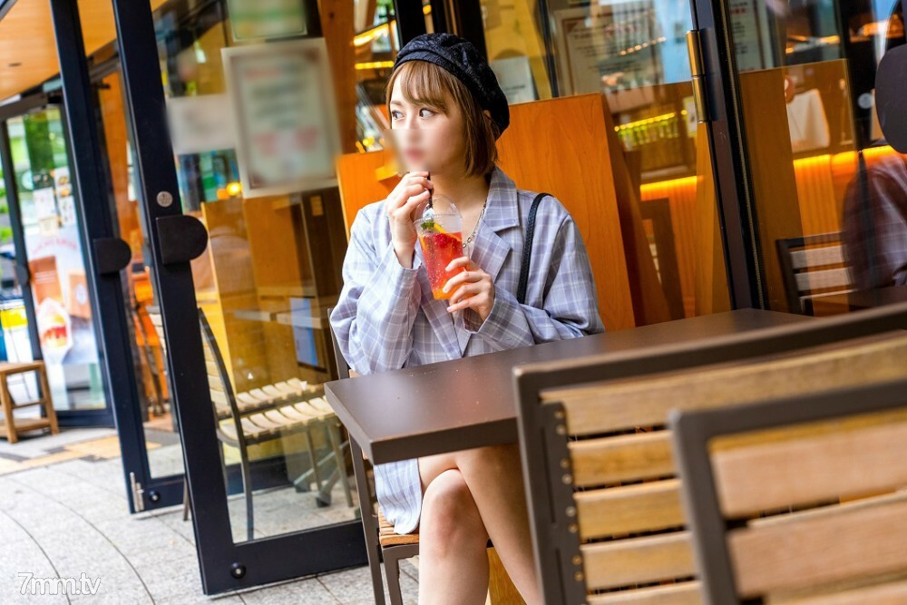 FC2-PPV-2228121 【FC2拍摄】出场！业余女大学生 [限定] Mote Bishoujo Moepyon (21) 耀眼的清纯。真人大小的 20 多岁。后背太舒服，抽搐好几次！粉红乳头天使♥在线观看