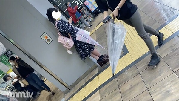 FC2-PPV-2287557 [排名第一] 小春 18 岁，未加工，面部射精。黑髮纯正娃娃脸的KODOMO类似于诺恩（Rena Nonen）是第一次补交决定！我不能停止从偶像的脸上看镜头！ [町田脚土的绝对业余] (093)在线观看