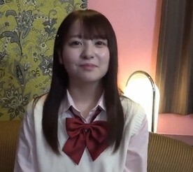 FC2-PPV-2323540 偶像第一回在线观看