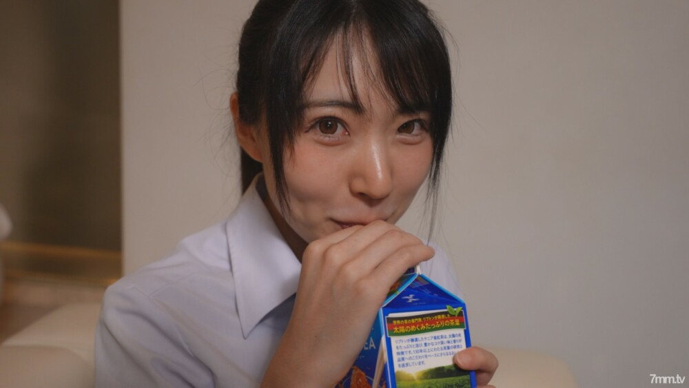 FC2-PPV-2351648 鞍潮不会停止激烈耐嚼爆炸壹岐美丽的女孩！从须季满溢出的潮水，终会化作雨水，回归大地。这是水的星球，地球。 【超高品质奇闻趣事】限时特卖 SALE 3980 → 1980pt !!!!!!在线观看