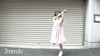 【地雷女子・量産型】キュートさMAX(20歳) コンカフェ店員・地雷系女子大生(20歳)鬼カワ！推しのメンズとプラベ♥らぶらぶハメ撮り中出し　個人撮影【身バレ厳禁取り扱い注意】