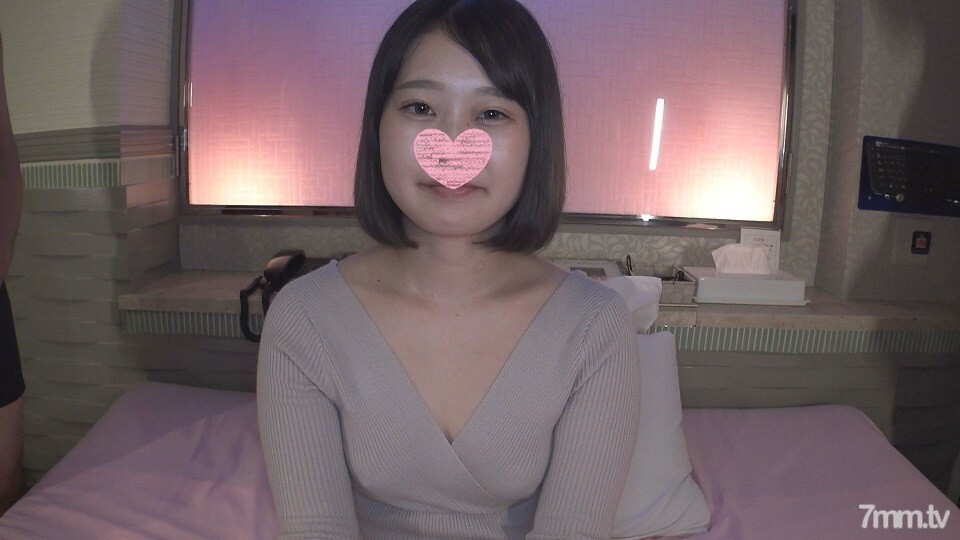 FC2-PPV-2364594 潜入秘密狂欢㊴大屁股是小身材中最好的♥一个美丽的女孩会被Osan侵犯，用Purunpurun摇她的屁股（*´Д｀）*包括高品质版本和评论福利♪在线观看
