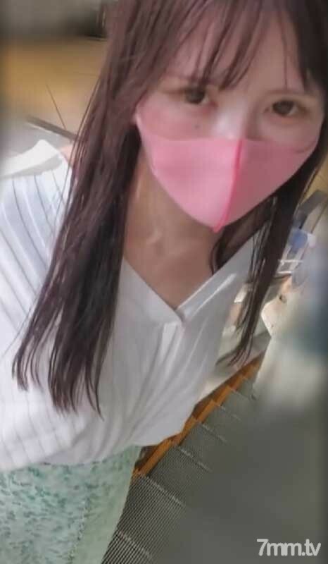 FC2-PPV-2389965 限100个【无码】与三心二意的美髮师初次约会，连续阴道射精在线观看