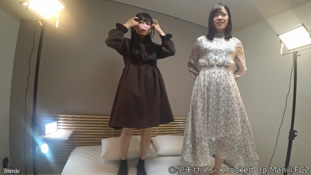 FC2-PPV-2430188 【新作，半价！ ]♀43专业生米◯-chan19岁，♀206女大学生我◯-chan19岁第5次（3P）Ojisan被AV拍摄怀孕◯两个被切断的骯脏的小赛夫勒不负责任的3P只为乐趣饼狂欢在线观看