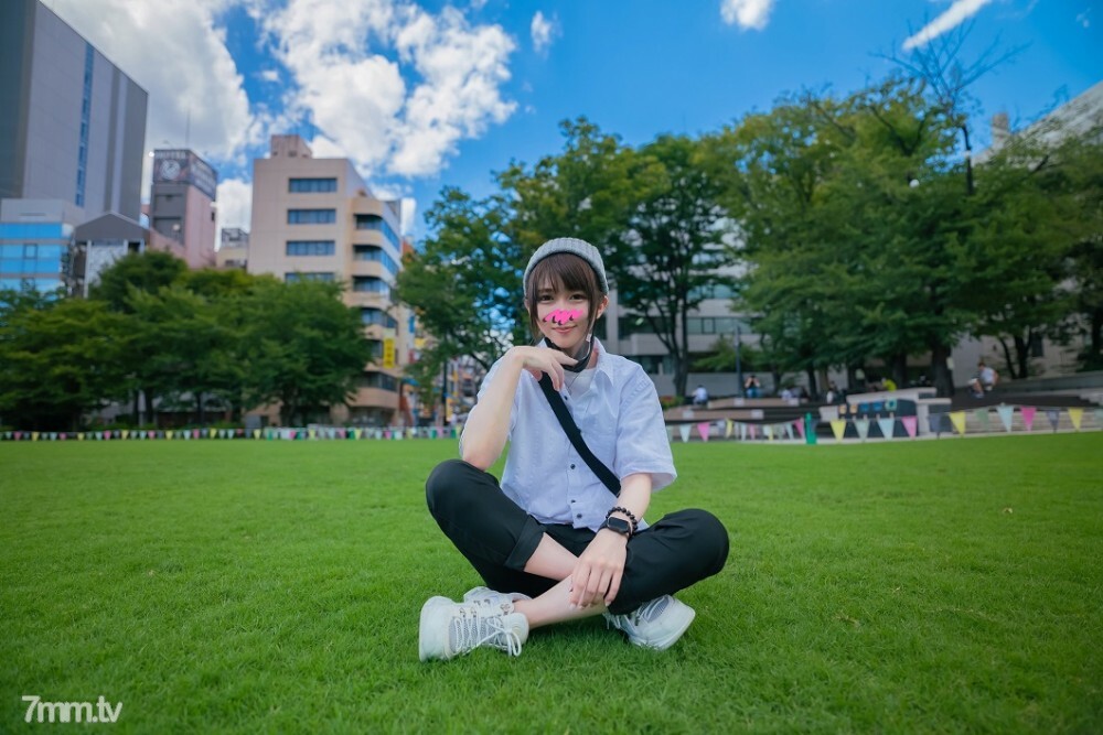 FC2-PPV-2435891 [来自FC2]完整的外观！业余大学生【限定】无性别少女麻里（22）身体是女人，内容是男孩。一个女孩会爱上的酷男孩时尚♀，将插入一个生鸡巴，一个恶魔paco将被阴道射精！ !!那个原本是帅哥的少女，却是女声在线观看