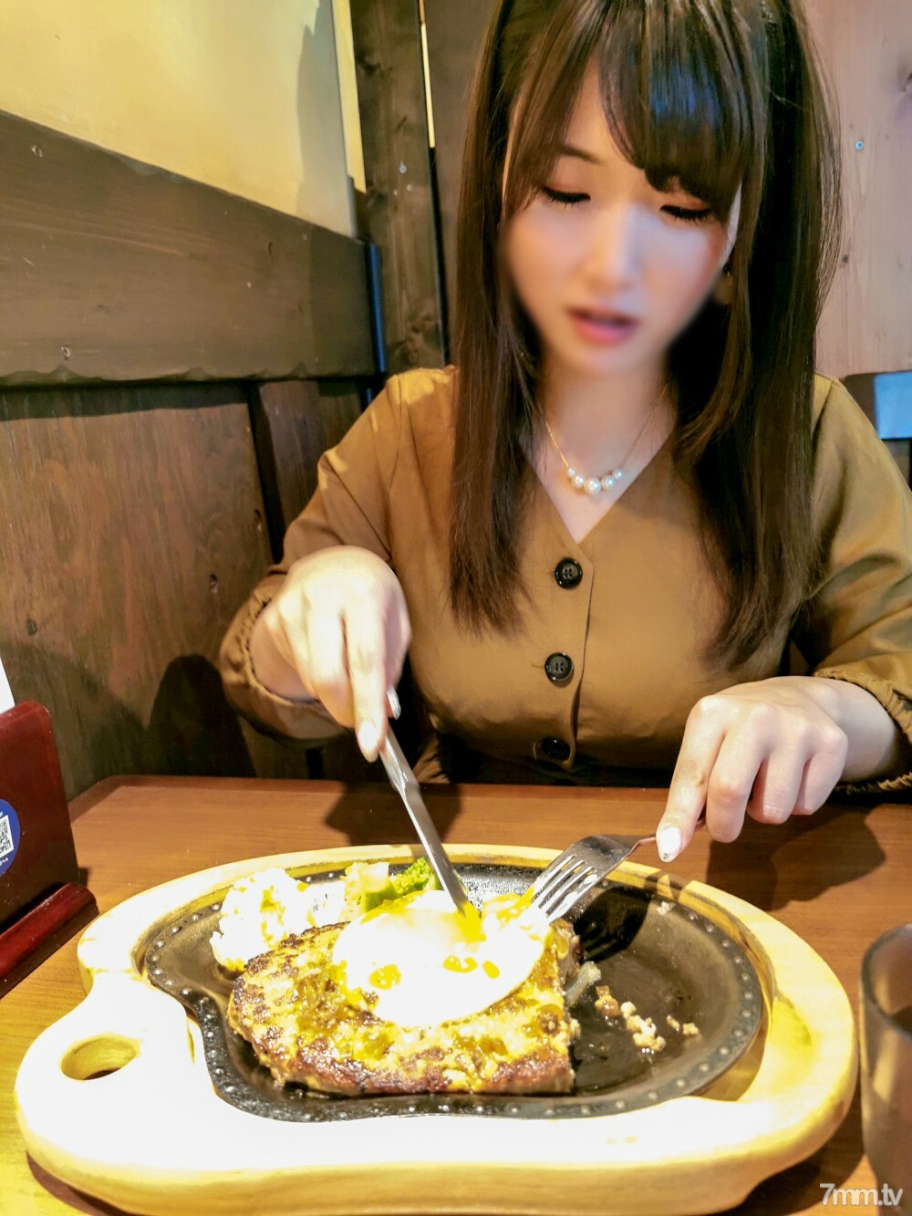 FC2-PPV-2480372 [奇特女强人#026] 肉食鞭波查OL 28岁汉堡300g 压扁后立即用玩具责备尖叫暨高潮壹岐捲起大屁股巨乳豪华肉欺凌连续阴道射精训练♡【壹岐的习惯在线观看