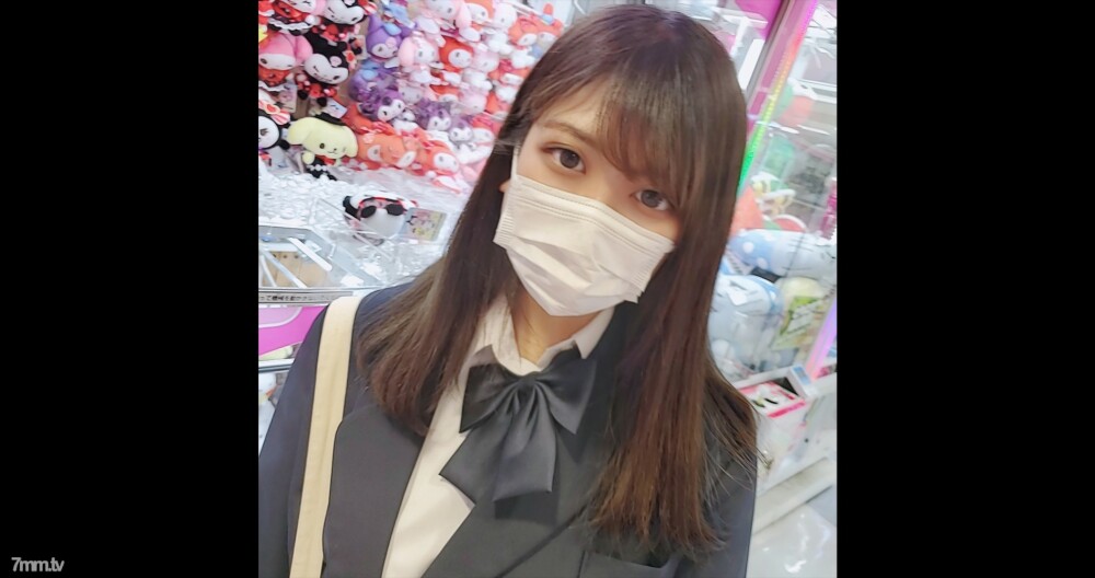 FC2-PPV-2585652 第一枪！ ！！数量有限[未经审查] 一个对我很好奇的巨乳女学生......我答应了，但我无法忍受并射出阴道射精！ ！！ （专题片）在线观看