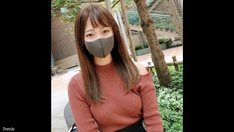 개수 한정! ! 【무수정】 아직 개발되지 않은 소녀와 같은 귀여운 현역 전문 학생. 얼굴에 어울리지 않고 빗실리 성기를 덮어 숨기는 강모가・・・ 드디어 20세가 되었습니다 기념에 조교 질 내 사정! !