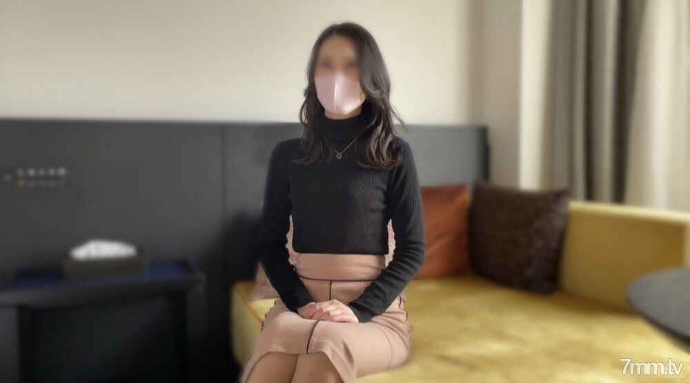 FC2-PPV-2683196 真正活跃的主要 CA 降临！第一次用翻译的前选美SSS级美女！风格出众！出色的灵敏度！我受不了在路上偷偷取下橡皮筋偷偷衝到阴道射精的表情。在线观看