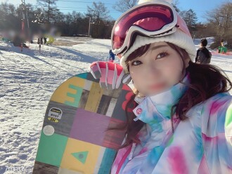 [Tsuyasu delivery female college student] Take me to snowboarding ♥ Healing angel (21 years old) Over 30,000 supporters! Big Breasts Liver With fellow distributors Skiing at the hotel after distribution Off Paco Gonzo Gonzo Creampie Personal shooting [Caution for handling strict prohibition]