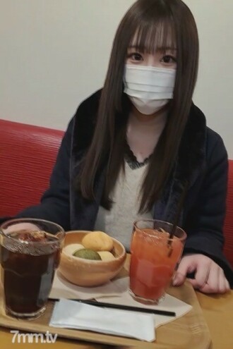 夢追う巨乳カフェ店員。身バレの相談を受けた後ホテルへ※流失防止の為本数限定。