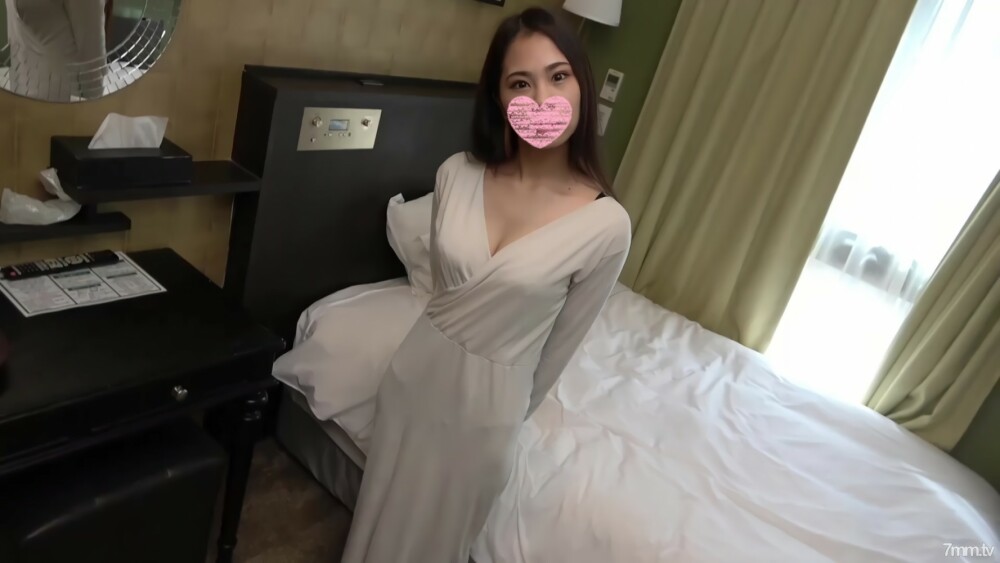 FC2-PPV-2733305 G级棉花糖胸部和神奇美容院店员的美丽BODY不可避免的白带！ ︎在线观看