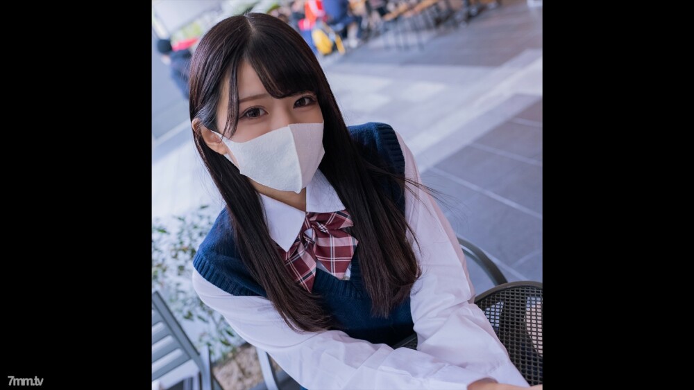 FC2-PPV-2735462 全新影院风格！ ！！ [未经审查] 数量有限！一个像天使一样迷住我的小恶魔女孩... 一个美丽的女孩被禁止的阴道射精，让她的大脑在丰富的时间融化并毕业！ ！！在线观看