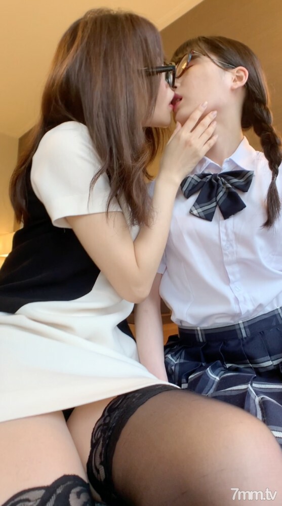FC2-PPV-2735794 [永久保存版] 拥有那个孩子的性感和国民美少女的大人的Mizuki-san❤️两个疯狂的oma○ko ❤️对年轻身体的大量暨释放评论特权是高质量ZIP在线观看