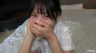 Aktibong modelo na may 90,000 tagasunod. Ang isang malaking halaga ng katas ng pag-ibig ay umaapaw tulad ng pulot mula sa hindi ginagamot na puki ng isang transendental na balingkinitan na kagandahan. Ang isang malaking halaga ng vaginal cum shot habang tinitingnan ang puting manipis na leeg at makintab na clavicle, natitirang proporsyon.