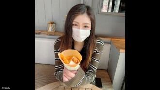 【初撮影・無修正】個数限定！！以前から狙いをつけていた可愛いショップ店員・・・いつも隙をみせない彼女を仕事帰りに誘い出し念願の生中出し！！僕の上で果て続け普段味わえない快楽を味わい続けていた（2回射精 FC2-PPV-2854592