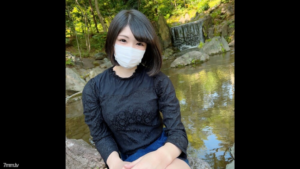 【初撮影・無修正】個数限定！！お堅い公務員の立場にいながらその口からは淫らな淫語と乱れた身体・・・「中に出していいよ・・・」と日常では味わえない快楽を求め２回中出し！！ FC2-PPV-2873055