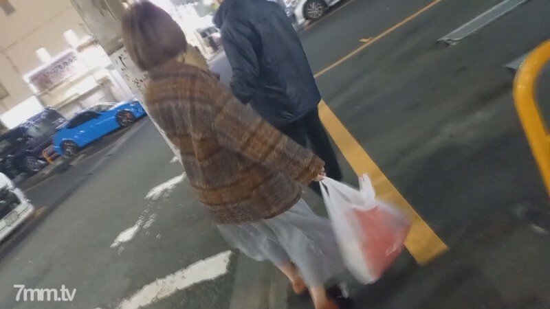FC2-PPV-2877469 [白眼#4] [个人] *这不是恐怖作品。白眼惨叫的已婚女人大鸡巴属下的离家出走。我无法呼吸，因为我责怪我的喉咙而不是我的阴道。 FC2-PPV-2877469 即使大喊大叫也理所当然地倒入别人的果汁在线观看