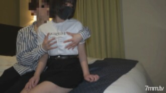 Telur penyanyi rock yang lucu. Ini adalah hiburan fisik milik kantor. Saya dengan enggan merasakannya, dan saya membuat vagina cum ditembak dua kali. 〈5980pt → 3980pt hingga 22 Mei〉 FC2-PPV-2900756
