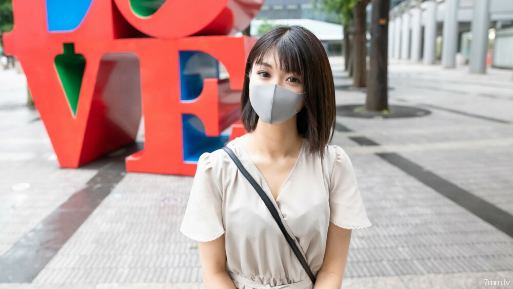 FC2-PPV-2918928 外貌！ ！！电影风格！ [未经审查] 应该只能表达笨拙感情的傲娇小恶魔在短短几个月内变成了一个整洁的女孩...... 对一个超级敏感的de M敏感身体进行了第二次阴道射精！ ！！ FC2-PPV-2918928在线观看