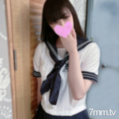 FC2-PPV-2969657 [个人拍摄]安静但贪婪的Gachimon制服女孩的中出性爱!!：Yukina（18岁）在线观看