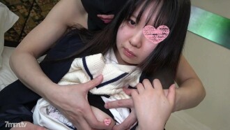 合計３作品！怒涛の２００分！！一週間限定 3480 → 4480 Ｒ４卒業生の色白スレンダー美少女は剛毛未処理マンコで感度良好。電マ＆手マンで豪快お漏らし。 
