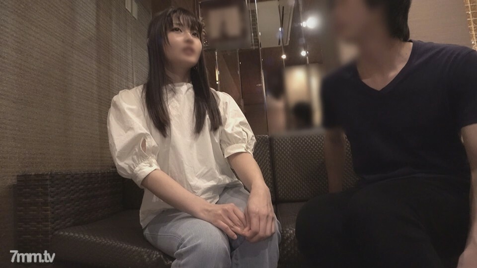 FC2-PPV-3070495 *数量有限* [抽搐/中等壹岐] Mayu-chan（20），东京的女大学生，对世界一无所知☆一个有经验的人！太纯的乡村女孩真正的原始性爱。在线观看