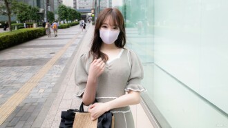 FC2-PPV-3074048 数量有限！ [未经审查] 电影风格！凭藉这美丽优雅的视觉，Ecup 巨乳女大学生...白皙肌肤大方外露，生阴道射精&嘴巴射精在漆黑的美体上！ ！