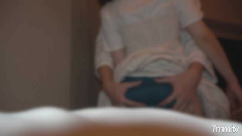FC2-PPV-3089033 直到明天，《#39-3》麵包店海报女郎，大屁股太上瘾了！ ！大量插入生和颜射♡相互感觉♡在线观看