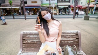 初撮影！個数限定【無修正】シネマ画風！新卒テレオペ勤務のEcup美巨乳美女が性欲丸出しで乱れる裏の顔・・・全身から淫靡なフェロモン剥き出しで揺れる美しい美巨乳体に生中出し＆口内射精！！ 