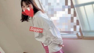 <Recommended❗️> I was giving a blowjob to a girl who came to me for repayment advice, but I couldn't hold back and forced her to take off her pants and put it in lol [Yes]