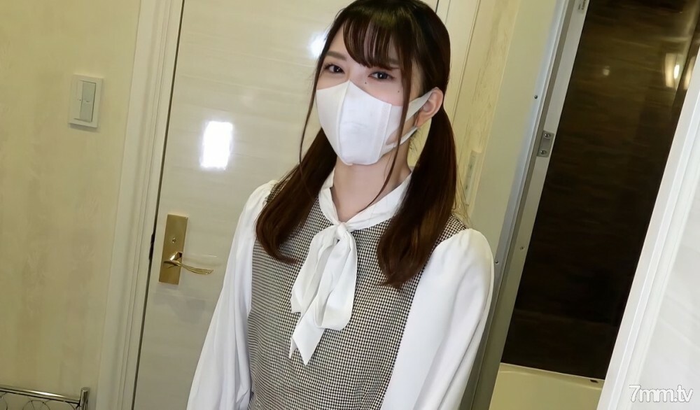 FC2-PPV-3124454 [无]新作品[感谢390pt]细腻紧緻的小穴♥清纯超可爱的大学生♥至今为止经历过的两人...♥人生第一次生抽...第一次电动按摩...第一次满满的第一枪！ *评论福利/高画质Ve在线观看