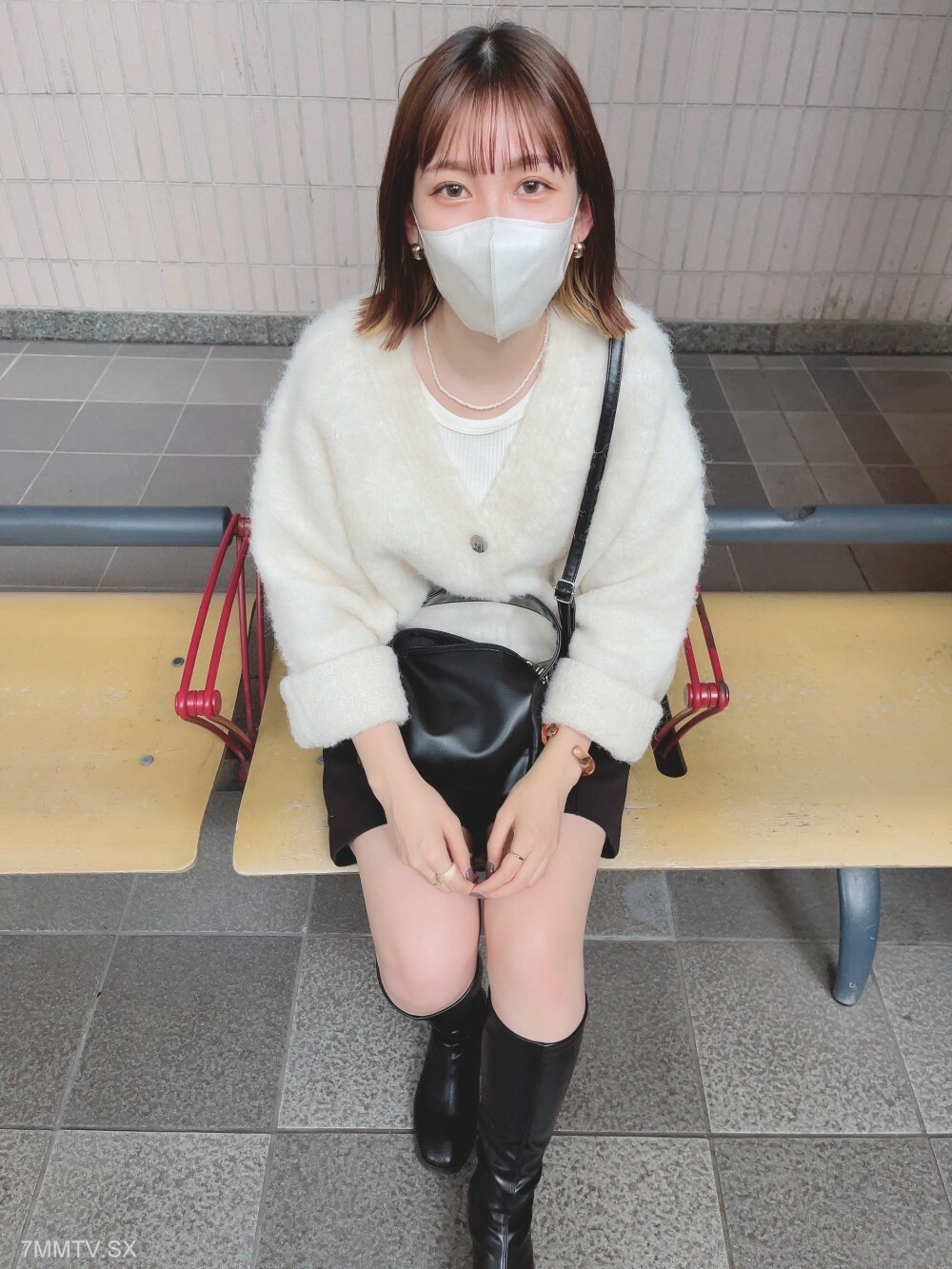 FC2-PPV-3142685 一个令人难以置信的可爱女孩，两次做爱，而不是有经验的人！ ！世界上还有这样的女人，为了这样的女孩射精的原委！ ！在线观看