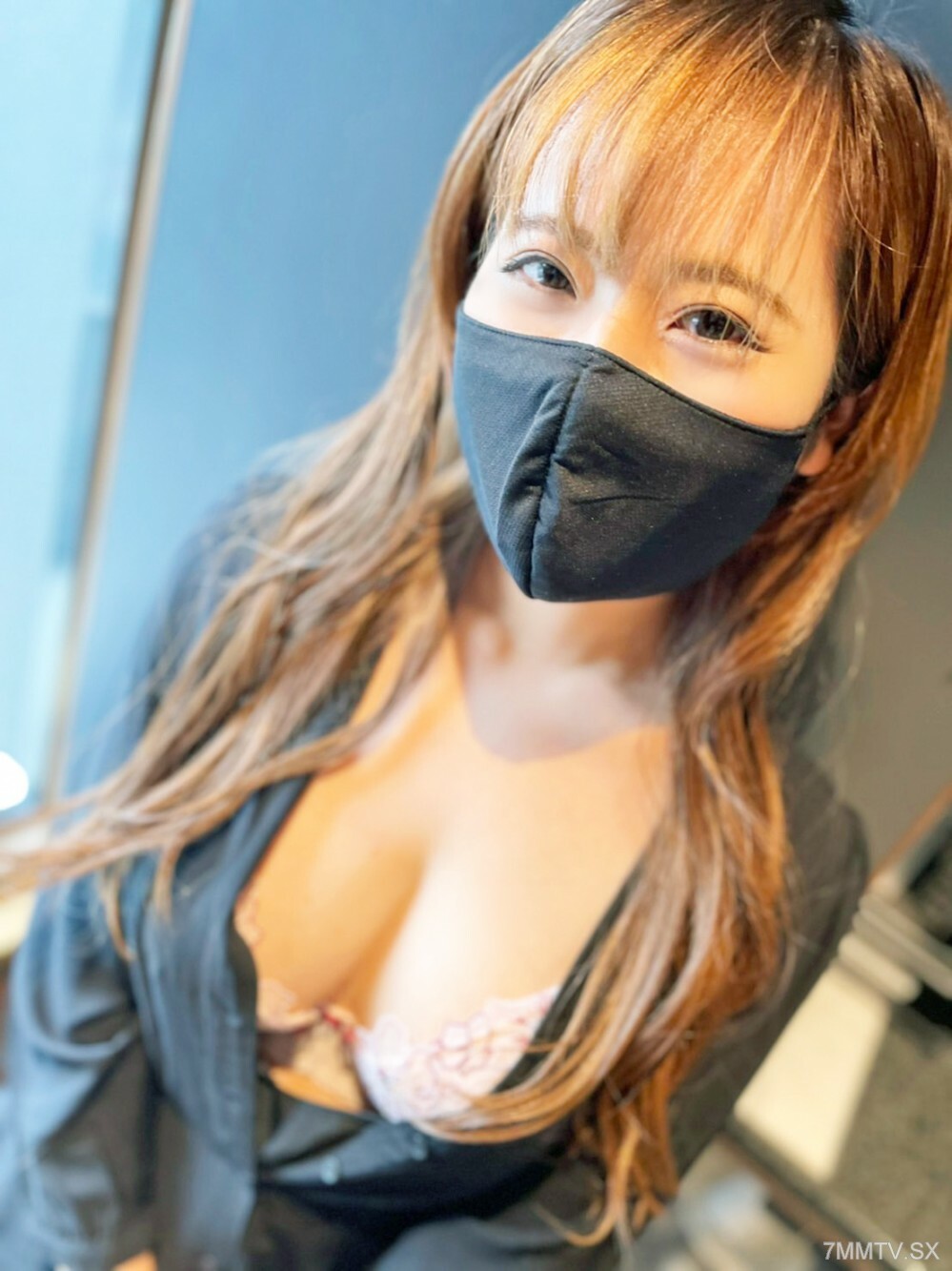 FC2-PPV-3150205 [无码] [纤细F罩杯] 款式出众！一个美丽丰满的姐姐的图形戴绿帽视频。我第一次和男朋友舔肛门的经历离开了。男友坤对不起，我两次射进她的小穴。在线观看